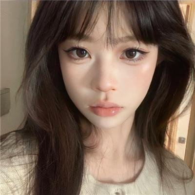艳妻扮婢记